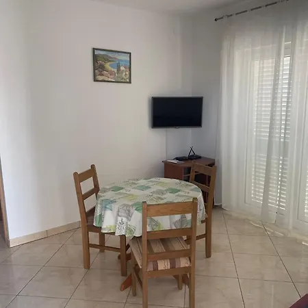 Apartament Iva Povljana
